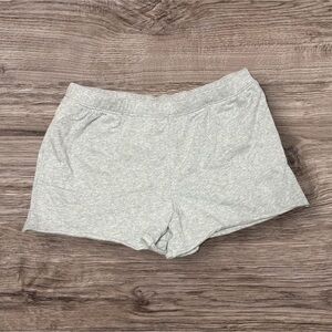 Universal Threads Women’s Light Gray Sweat Pant Short